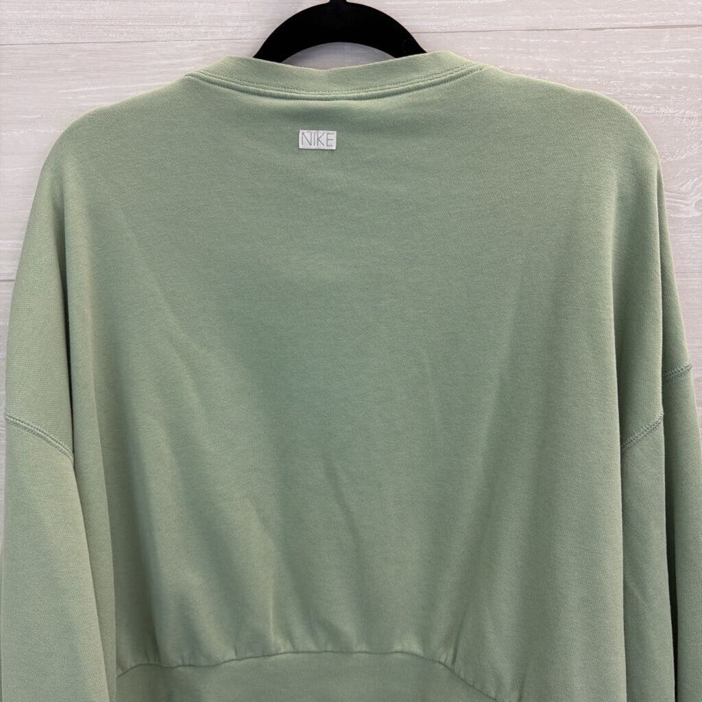 Nike Green/ White Embroidered Logo Cropped Pullover Large