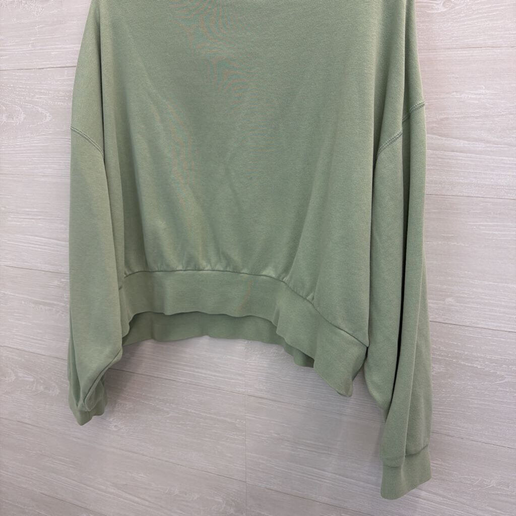 Nike Green/ White Embroidered Logo Cropped Pullover Large