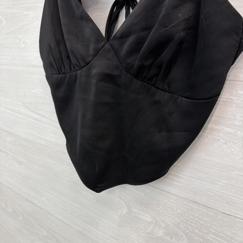 She and Sky Black Silky Cropped Tie Back Tank Top Medium
