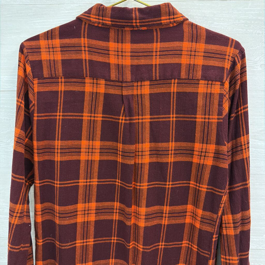 UG Apparel Virginia Tech Plaid Button Up Shirt Medium