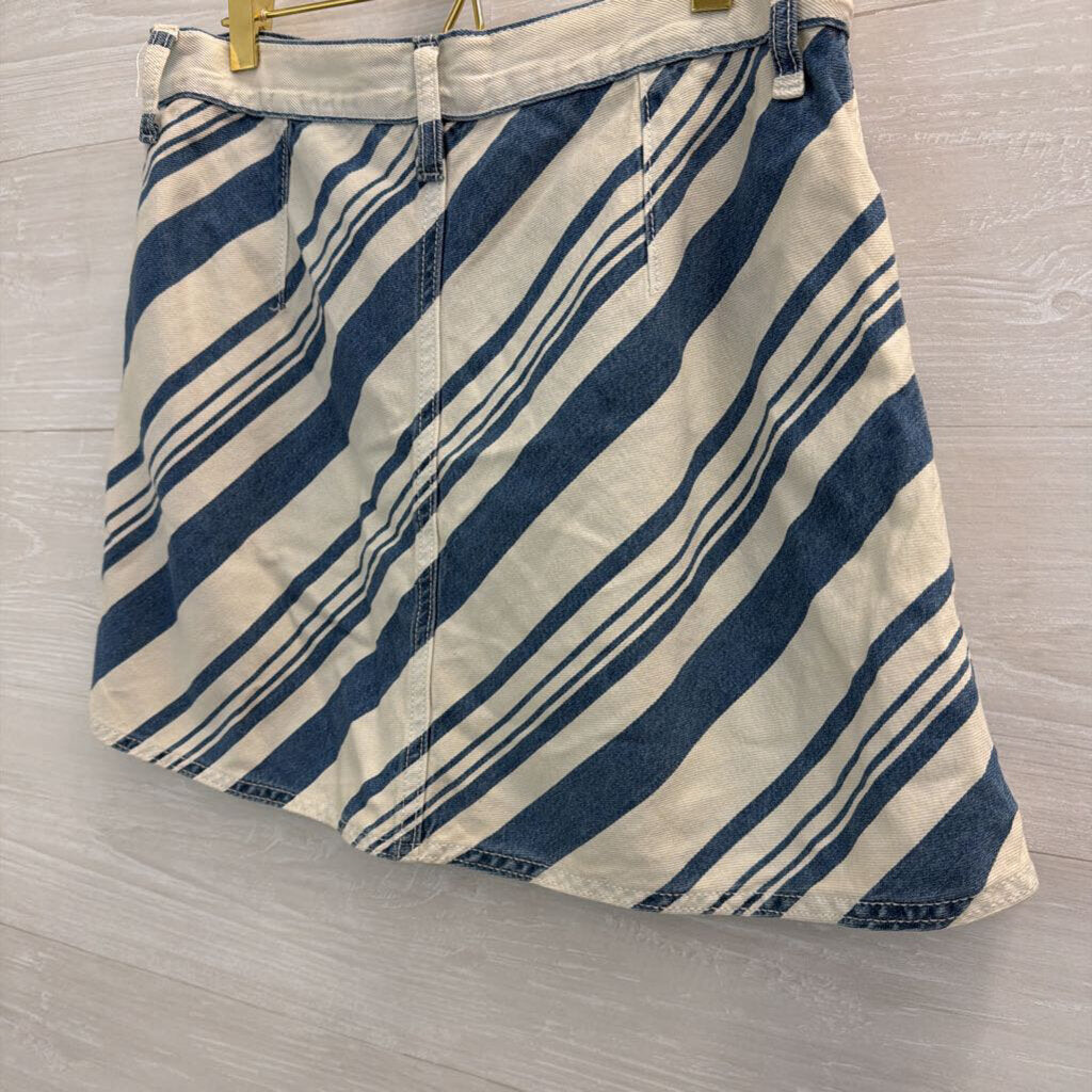 Universal Thread White/ Blue Denim Striped Mini Skirt 6