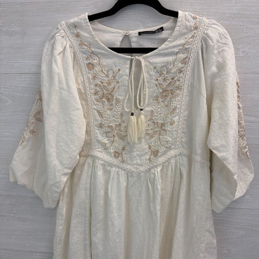 Black Tape Cream/ Brown Embroidered Long Sleeve Midi Dress Large