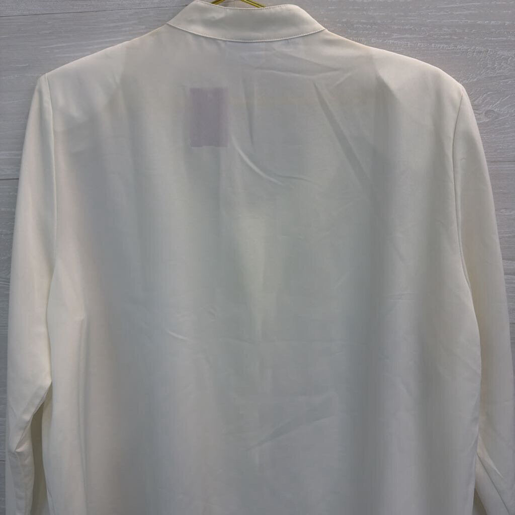 Vintage Liz Baker Cream Lace Neckline Long Sleeve Button Front Top 16