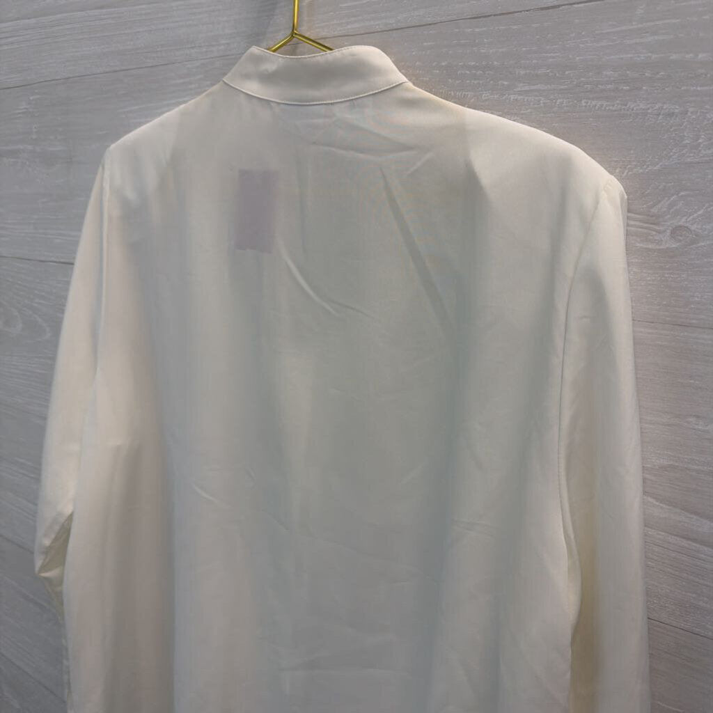 Vintage Liz Baker Cream Lace Neckline Long Sleeve Button Front Top 16