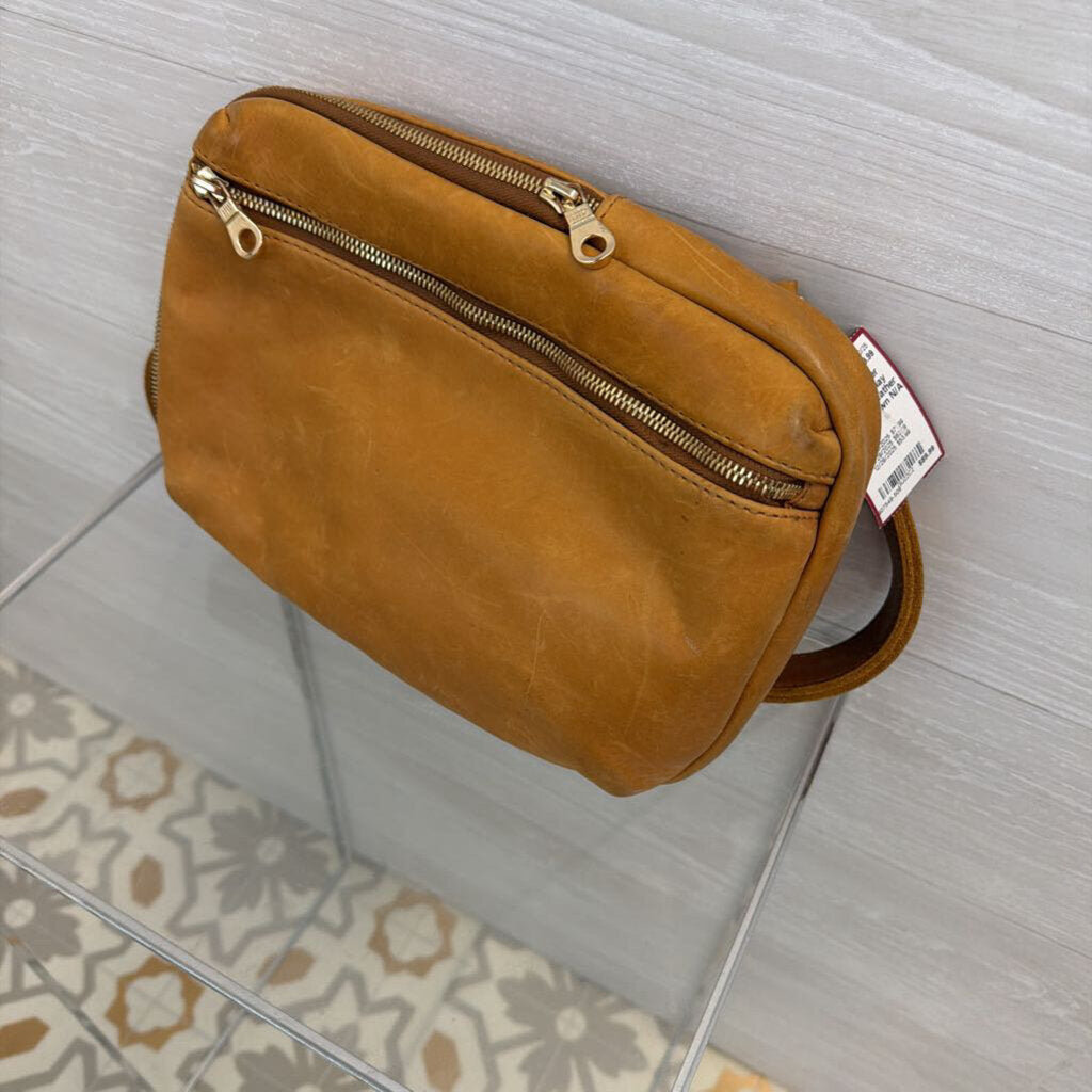 Parker Clay Brown Bale Leather Sling Bag