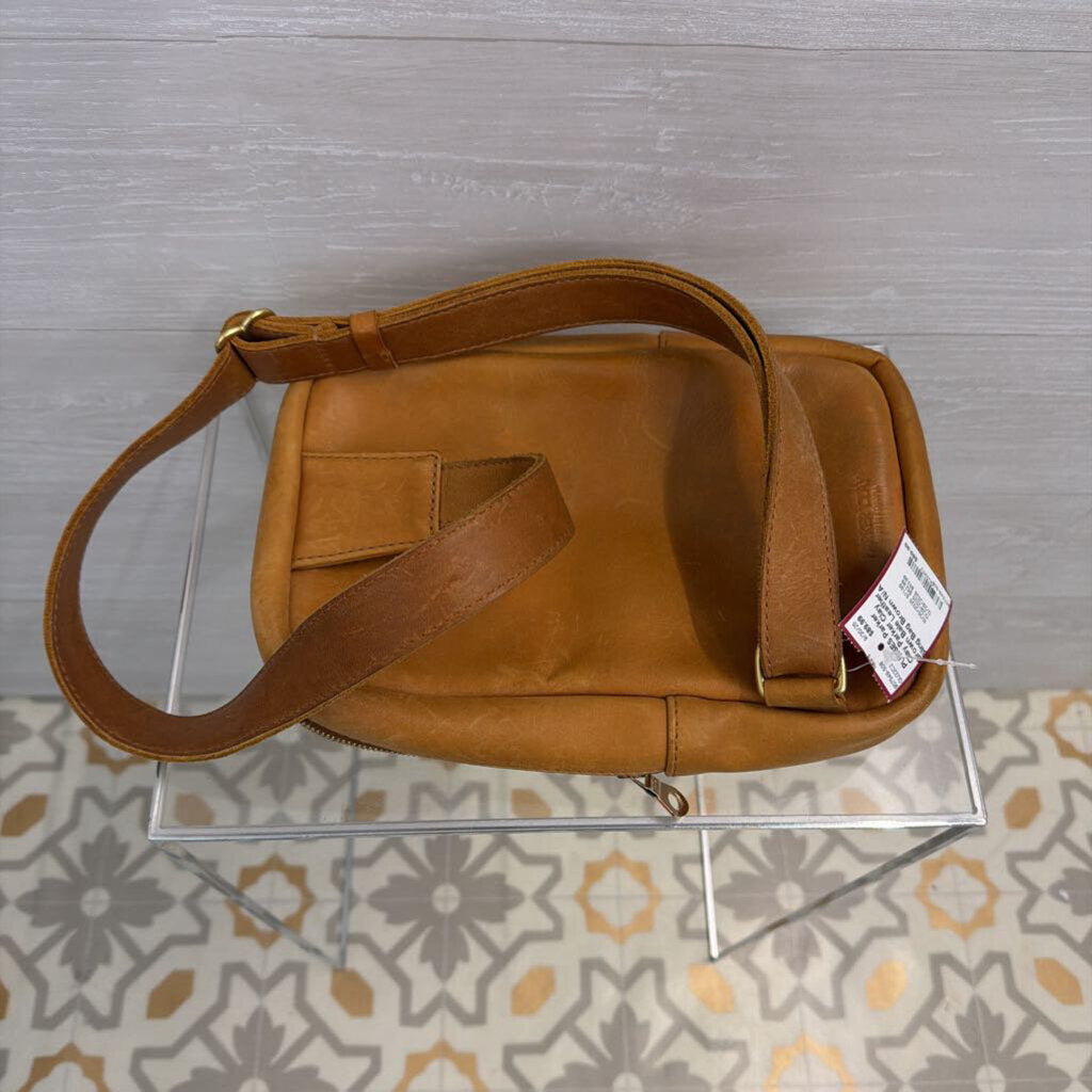 Parker Clay Brown Bale Leather Sling Bag