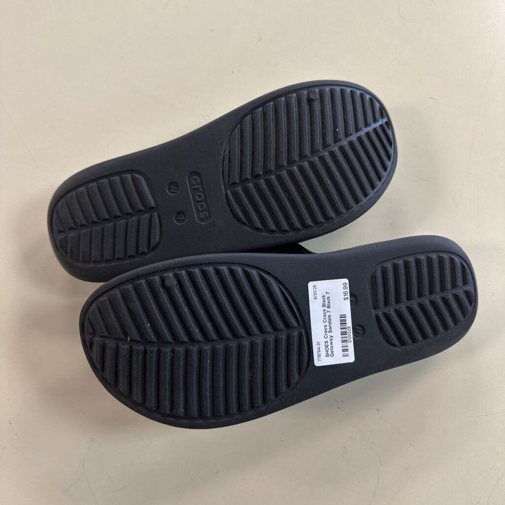 Crocs Black Getaway Sandals 7