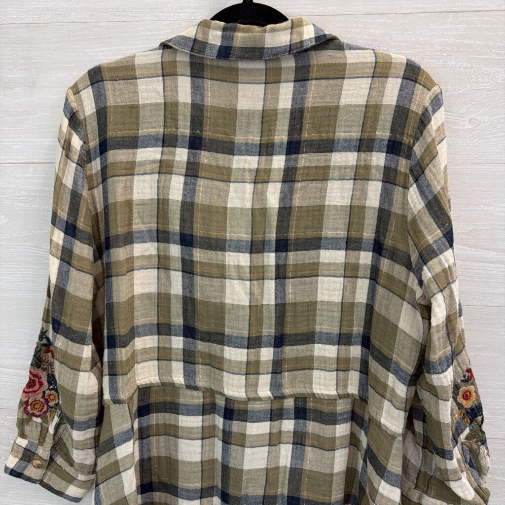 Johnny Was Workshop Cream/ Green/ Blue Plaid Embroidered Flower Long Sleeve Button Front Tunic Top Medium