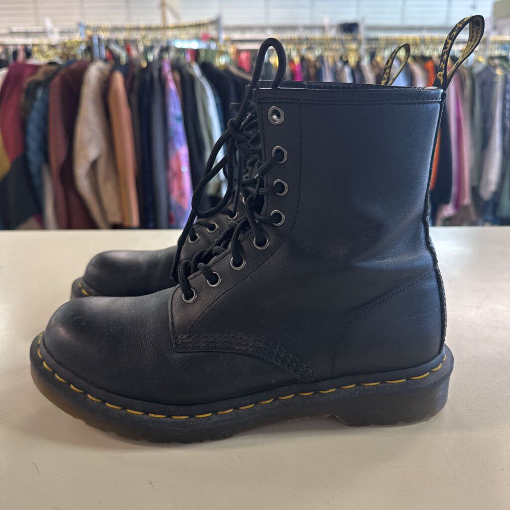 Dr. Martens Black Greasy Leather Lace Up Boots 7