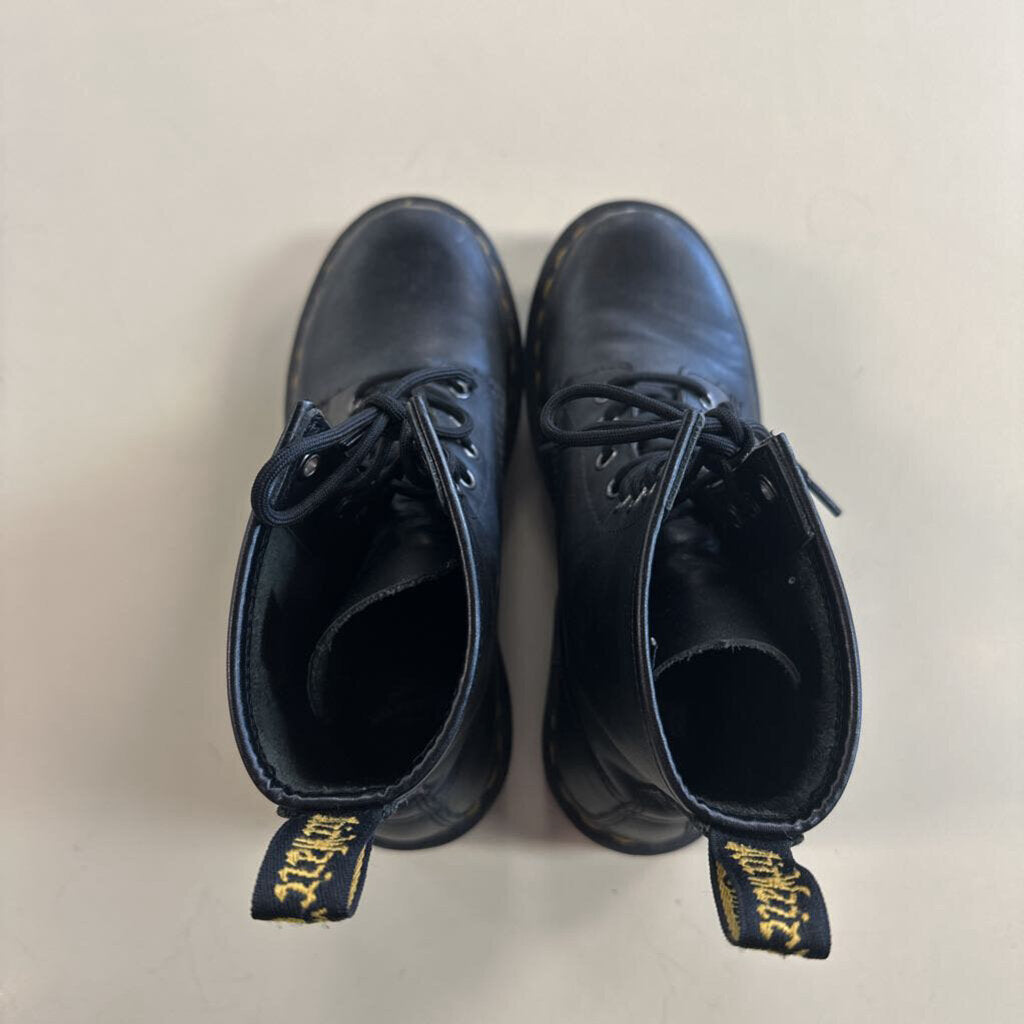 Dr. Martens Black Greasy Leather Lace Up Boots 7