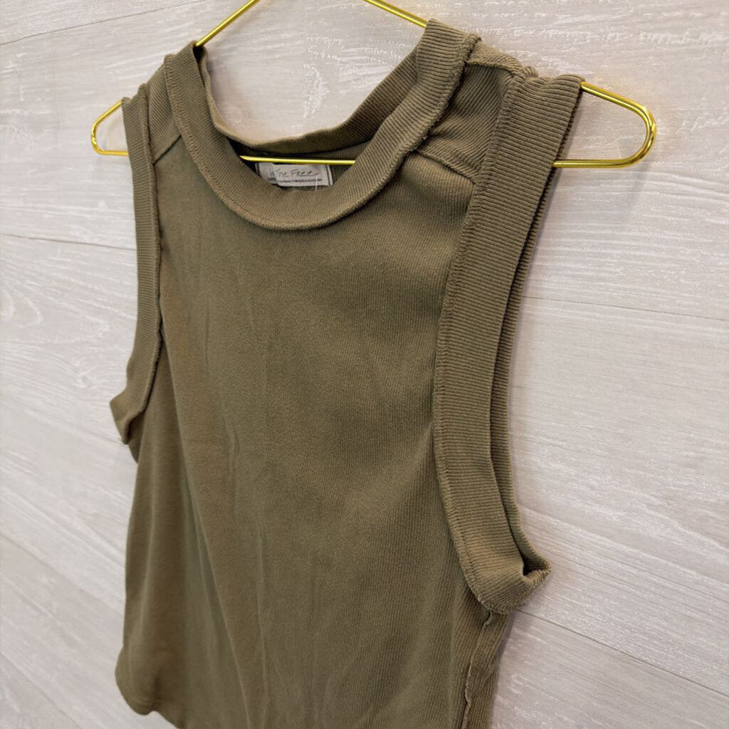 We The Free Green Ribbed Cropped Tank Top Large