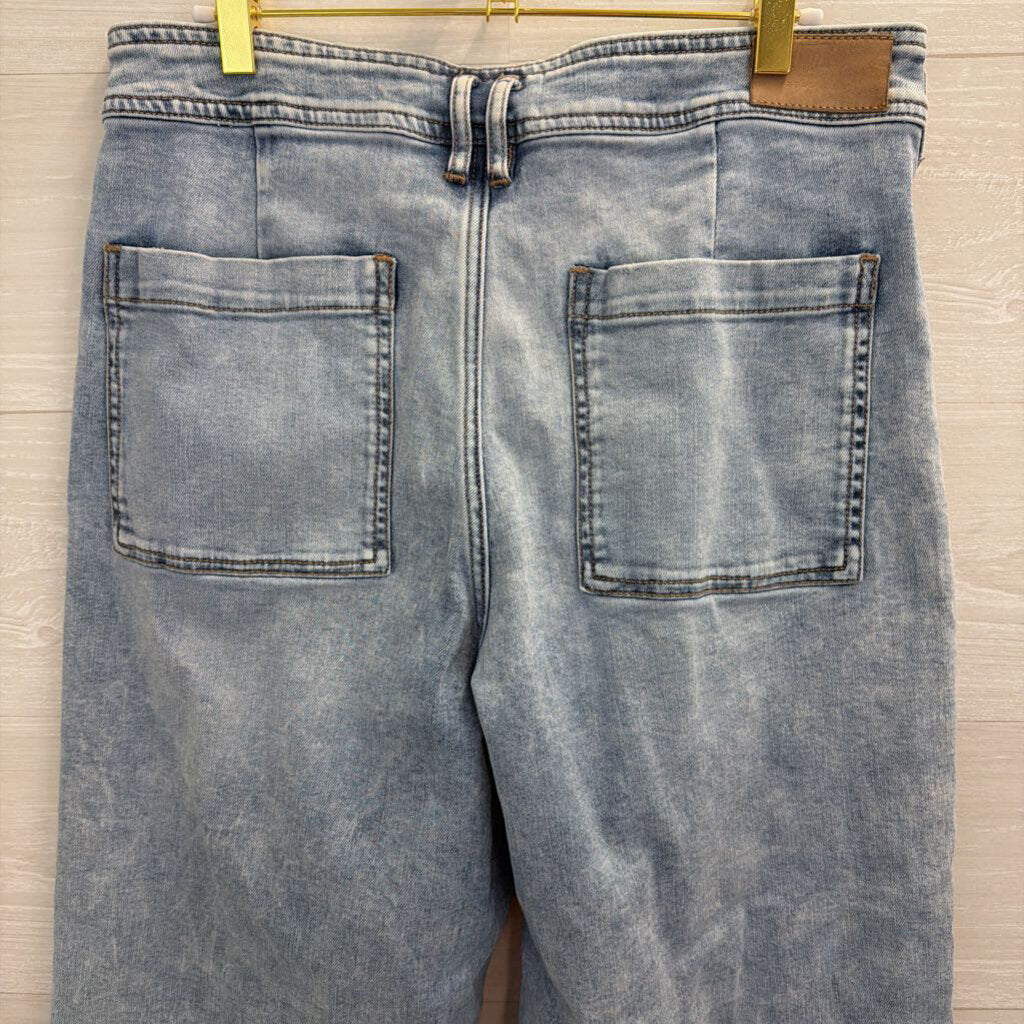 Dear John Light Wash Raw Hem Wide Leg Jeans 30