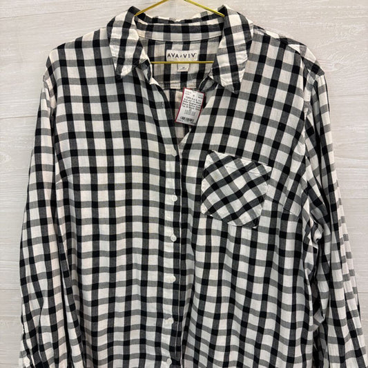 Ava and Viv Black/ White Gingham Long Sleeve Button Down Top 2X