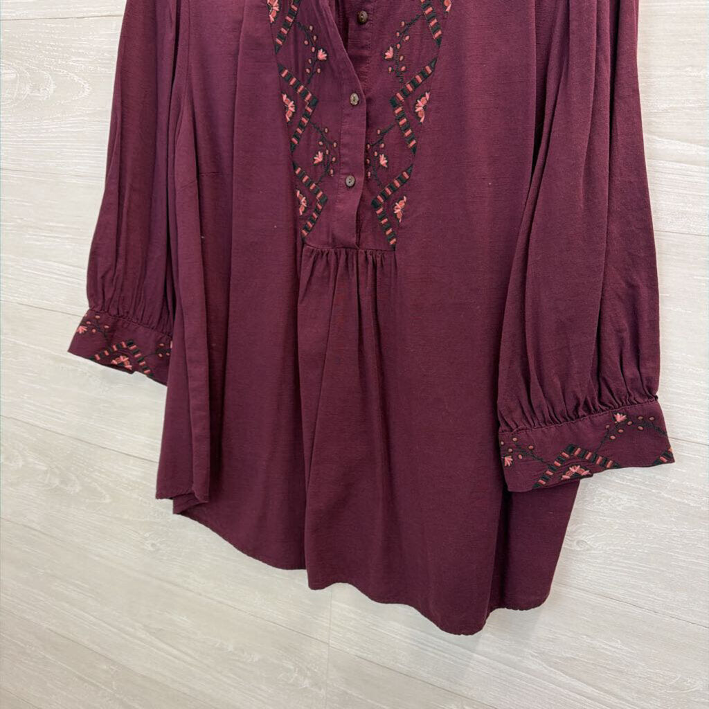Knox Rose Burgundy Embroidered Long Sleeve Half Button Front Top Large