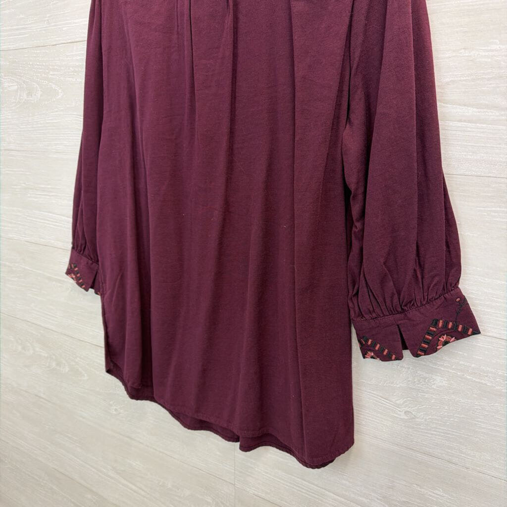 Knox Rose Burgundy Embroidered Long Sleeve Half Button Front Top Large