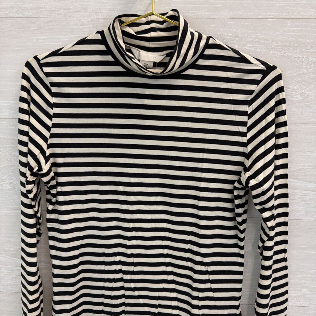 H&M Black/ White Striped Turtleneck Top Medium