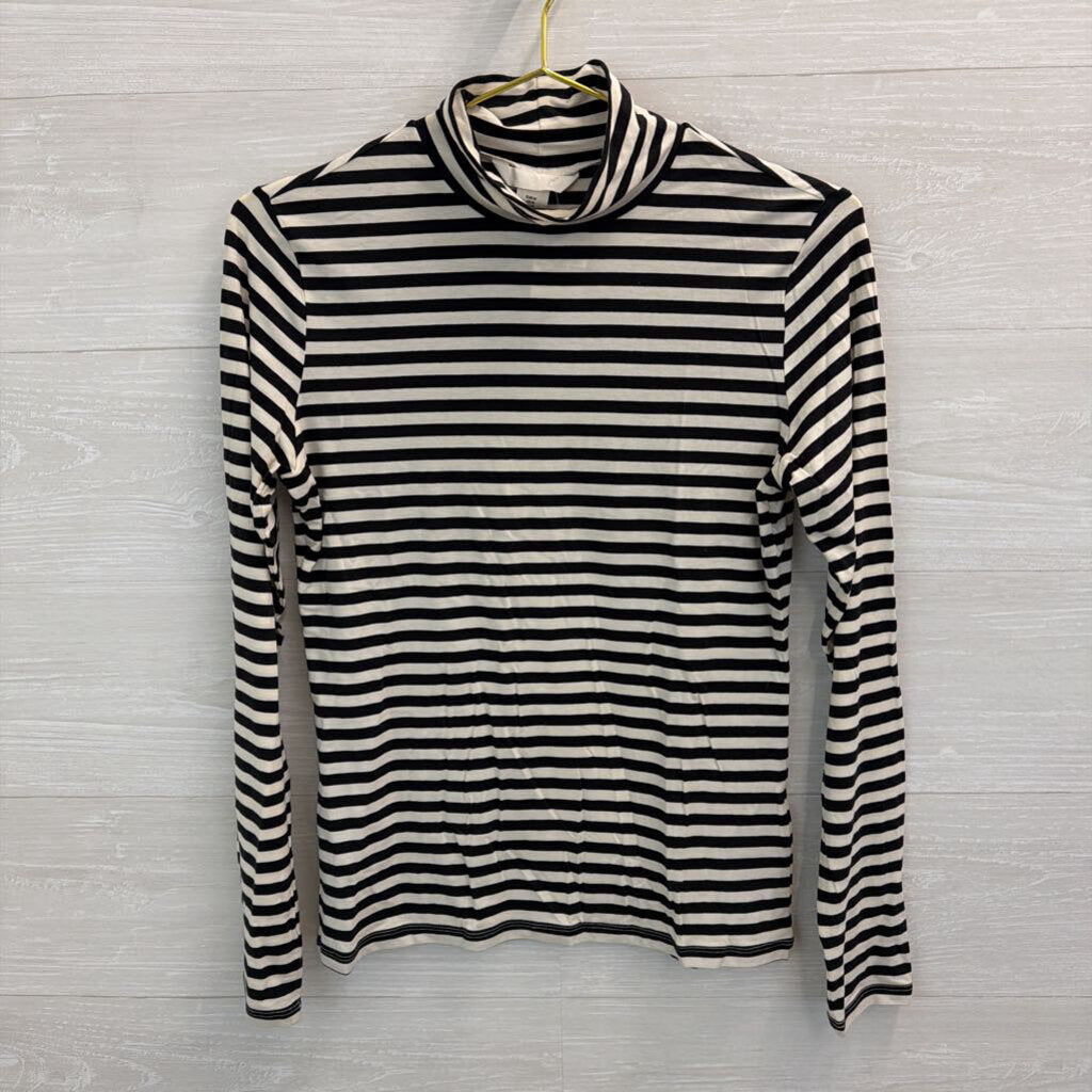 H&M Black/ White Striped Turtleneck Top Medium