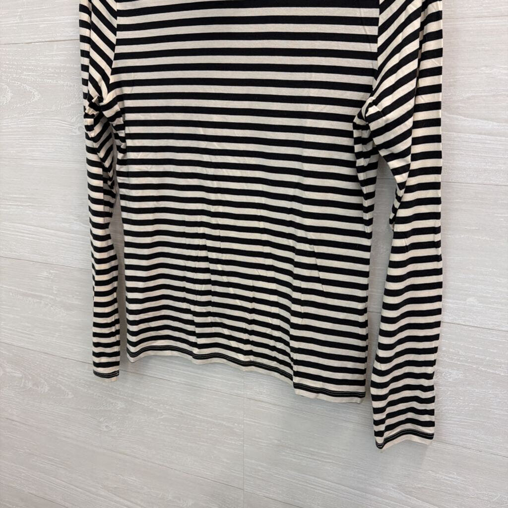 H&M Black/ White Striped Turtleneck Top Medium