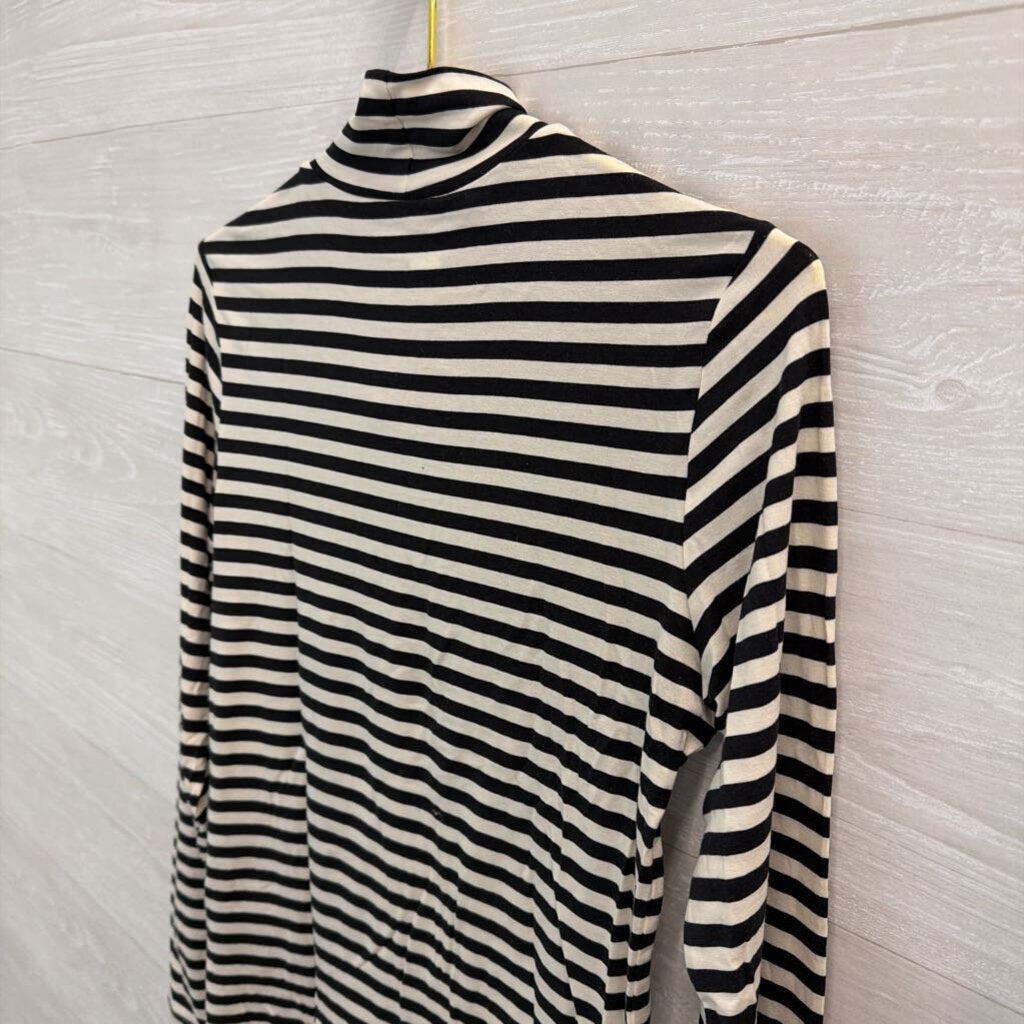 H&M Black/ White Striped Turtleneck Top Medium