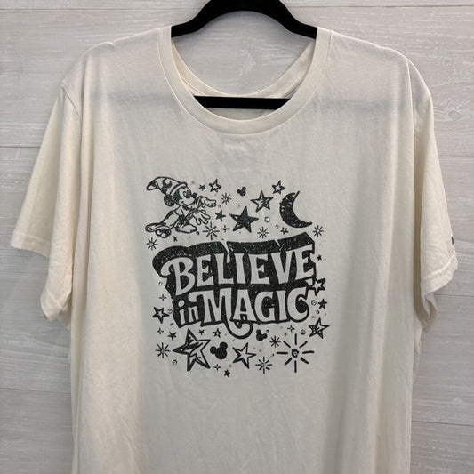 Disney White/ Black Shimmer Believe In Magic Short Sleeve Graphic Tee 3X