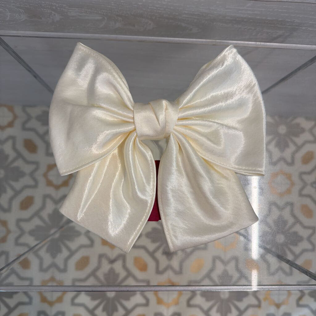 Silky Oversized Bow Hair Barrette