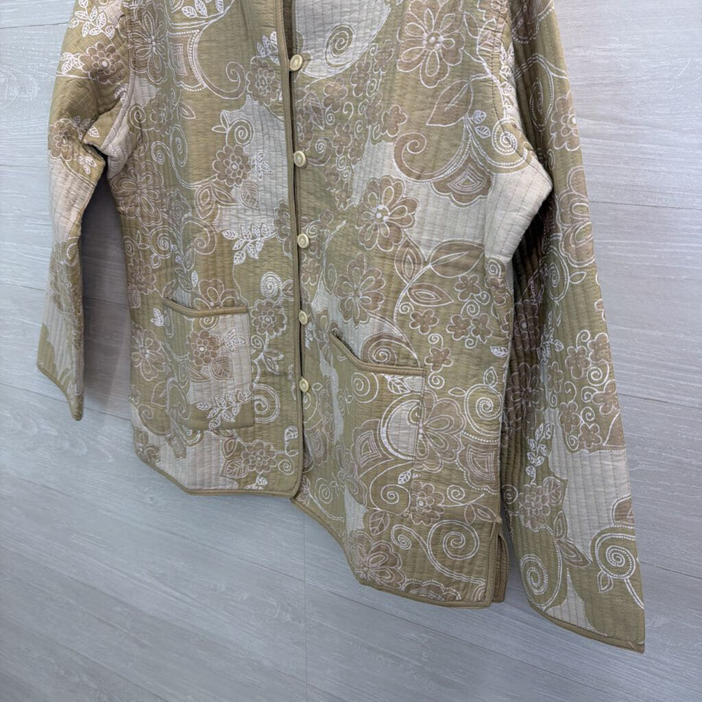 Henna Beige/ White Flower Print Quilted Button Front Jacket One Size