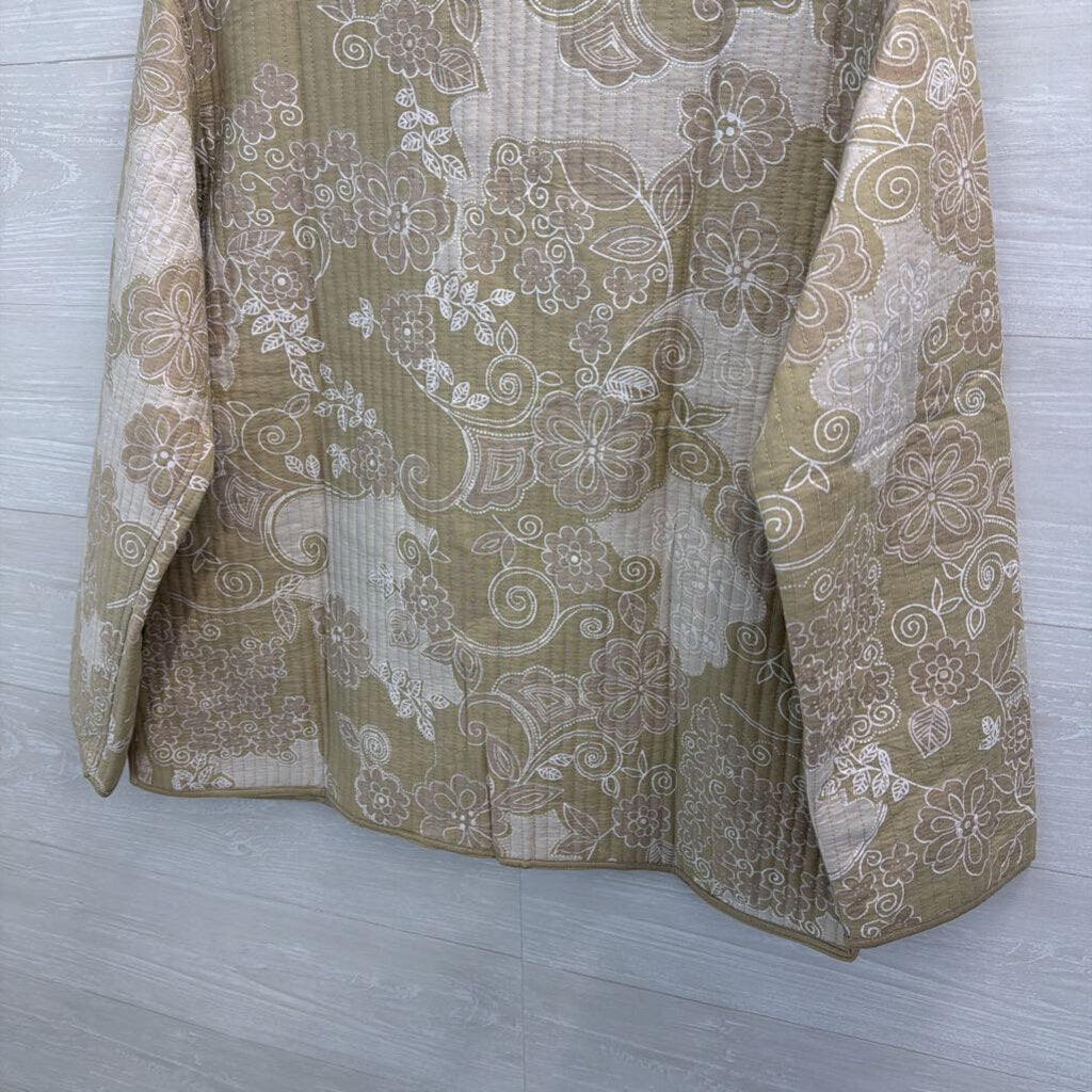 Henna Beige/ White Flower Print Quilted Button Front Jacket One Size