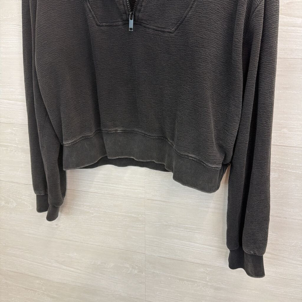Mono B Grey Cropped Quarter Zip Pullover Large