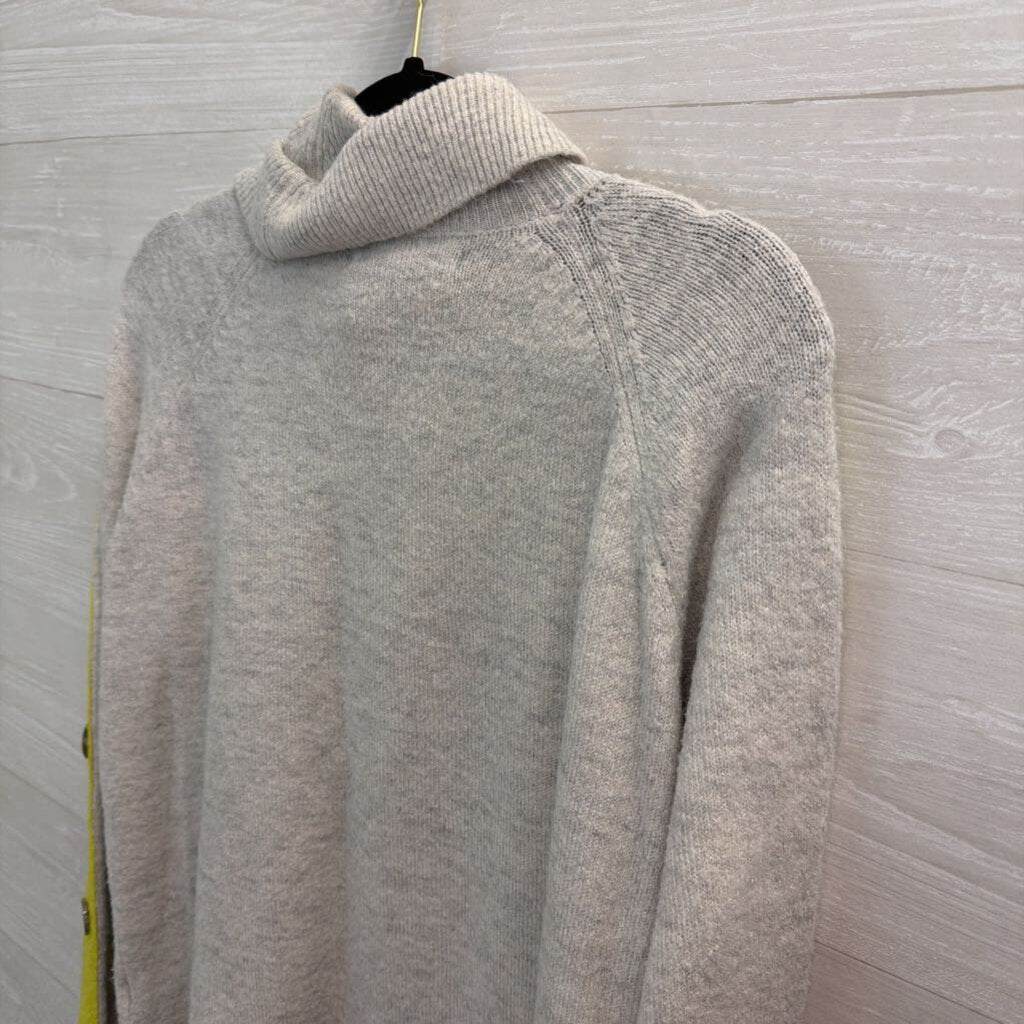 Apt 9 Grey/ Lime Green Striped Turtleneck Sweater Top Medium