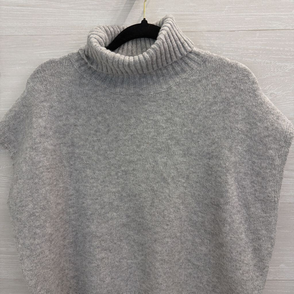 Grey Short Sleeve Cropped Turtleneck Sweater Top Medium