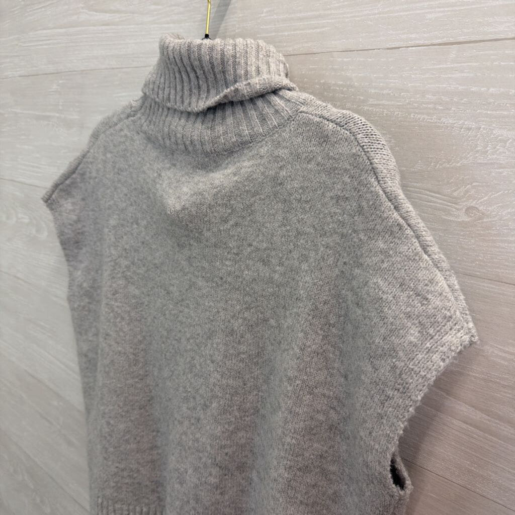 Grey Short Sleeve Cropped Turtleneck Sweater Top Medium
