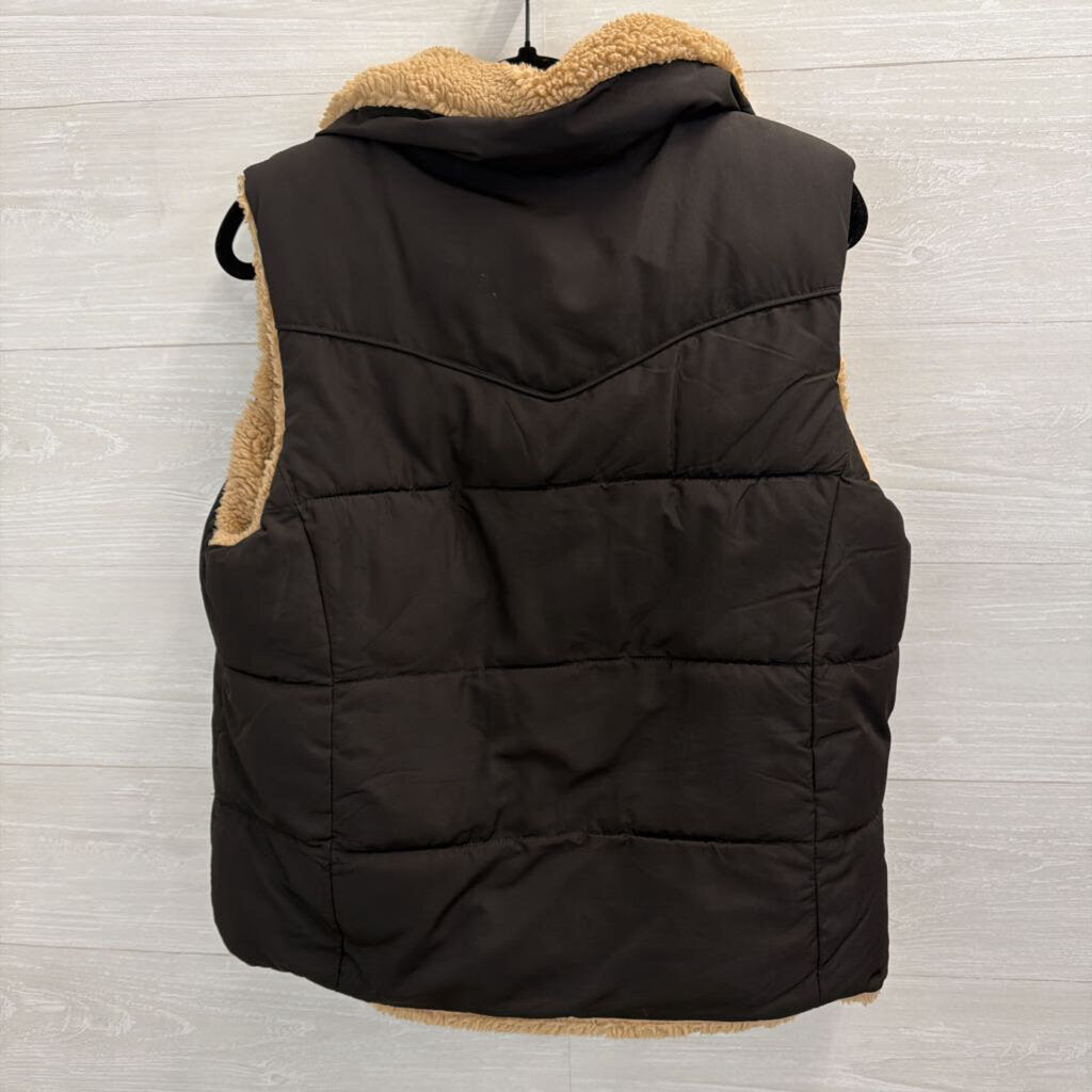 Lucky Brand Black Puffer/ Brown Sherpa Lined Snap Front Vest Medium