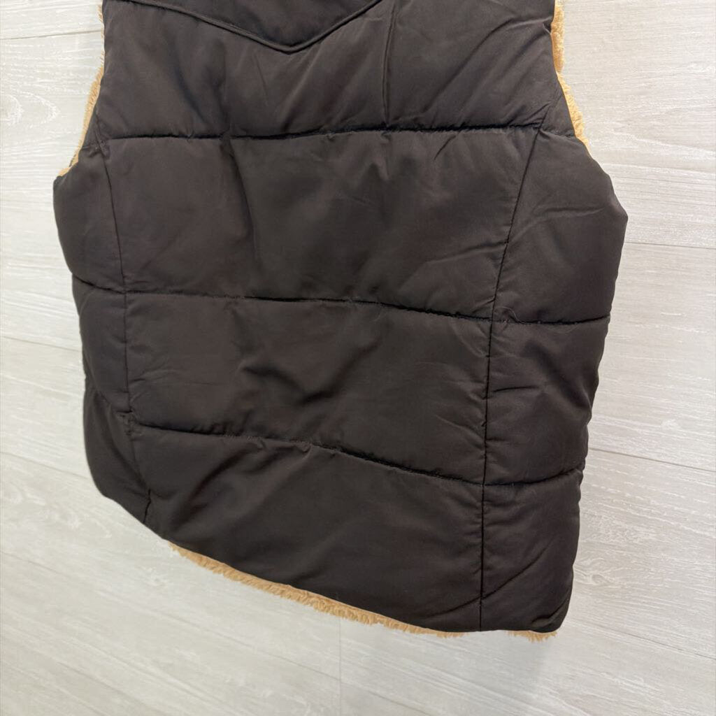 Lucky Brand Black Puffer/ Brown Sherpa Lined Snap Front Vest Medium