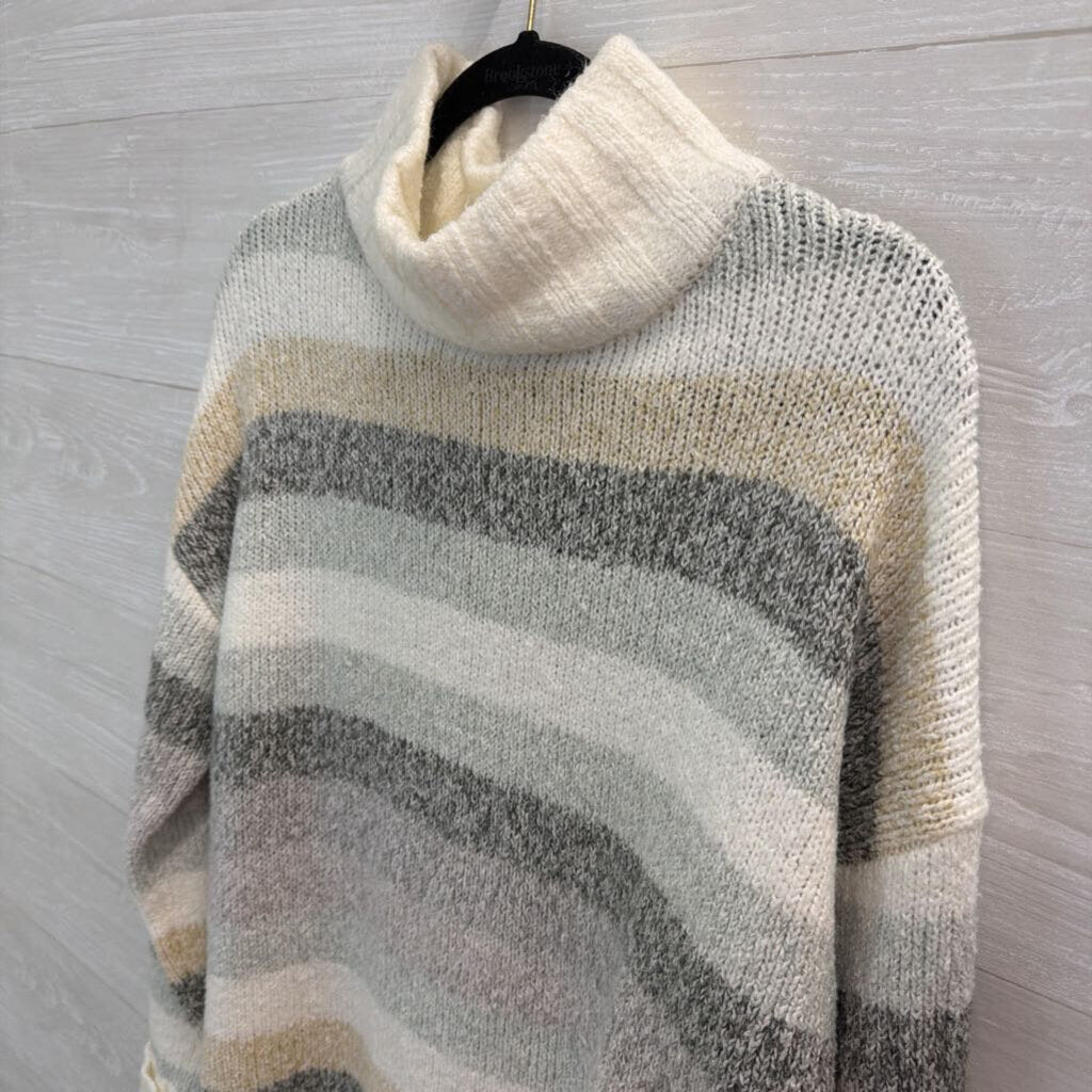 Eddie Bauer White/ Blue Striped Knit Mock Neck Sweater Medium