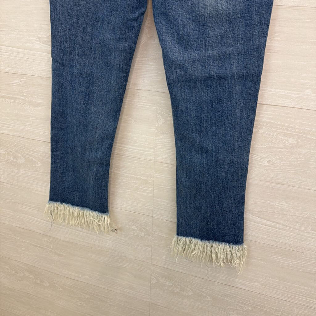 Black Label Medium Wash Frayed Hem Jeans 29