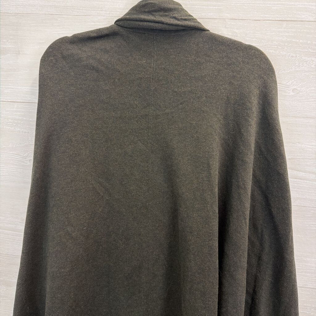 Cabi Green Knit Tie Waist Shoulder Cape Top One Size