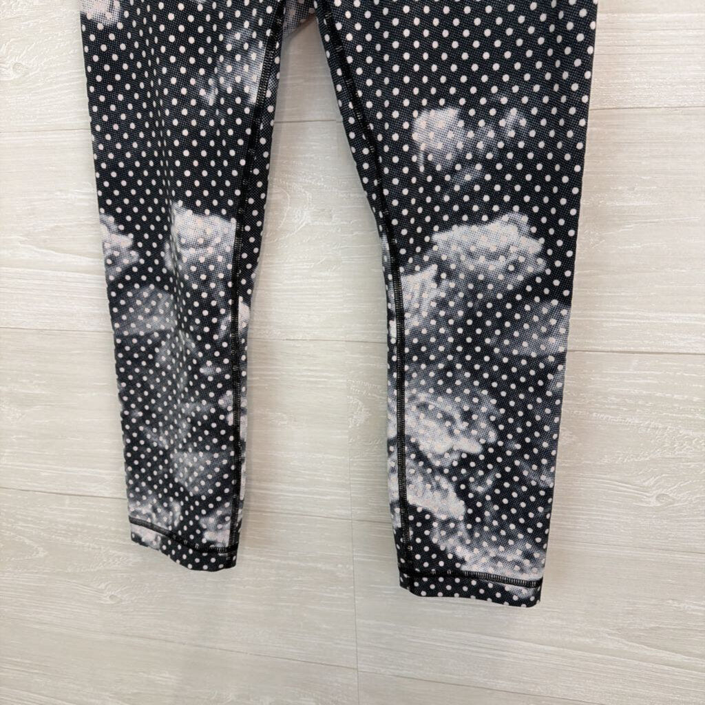 Lululemon Black/ Grey Polka Dot Print Low Rise Leggings 4