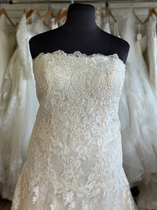 Strapless Lace Fitted Bridal Dress With Jacket 22