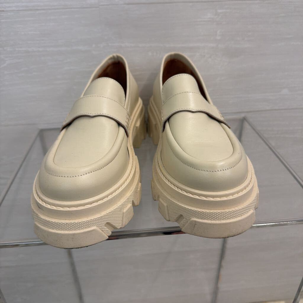 Alohas Ivory Trailblazer Chunky Platform Loafers 40