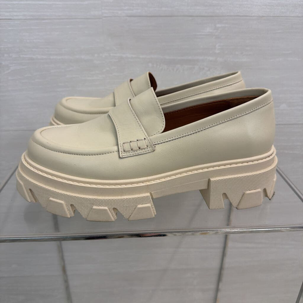Alohas Ivory Trailblazer Chunky Platform Loafers 40