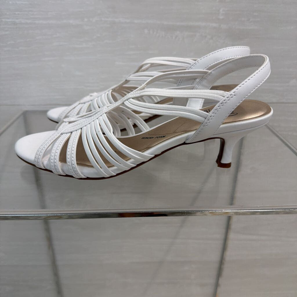 Impo White Strappy Sandal Heels 8