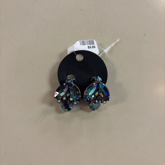 Vintage Blue Iridescent Stone Cluster Clip On Earrings