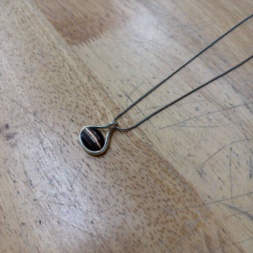 Silver/ Brown Stone Pendant Necklace