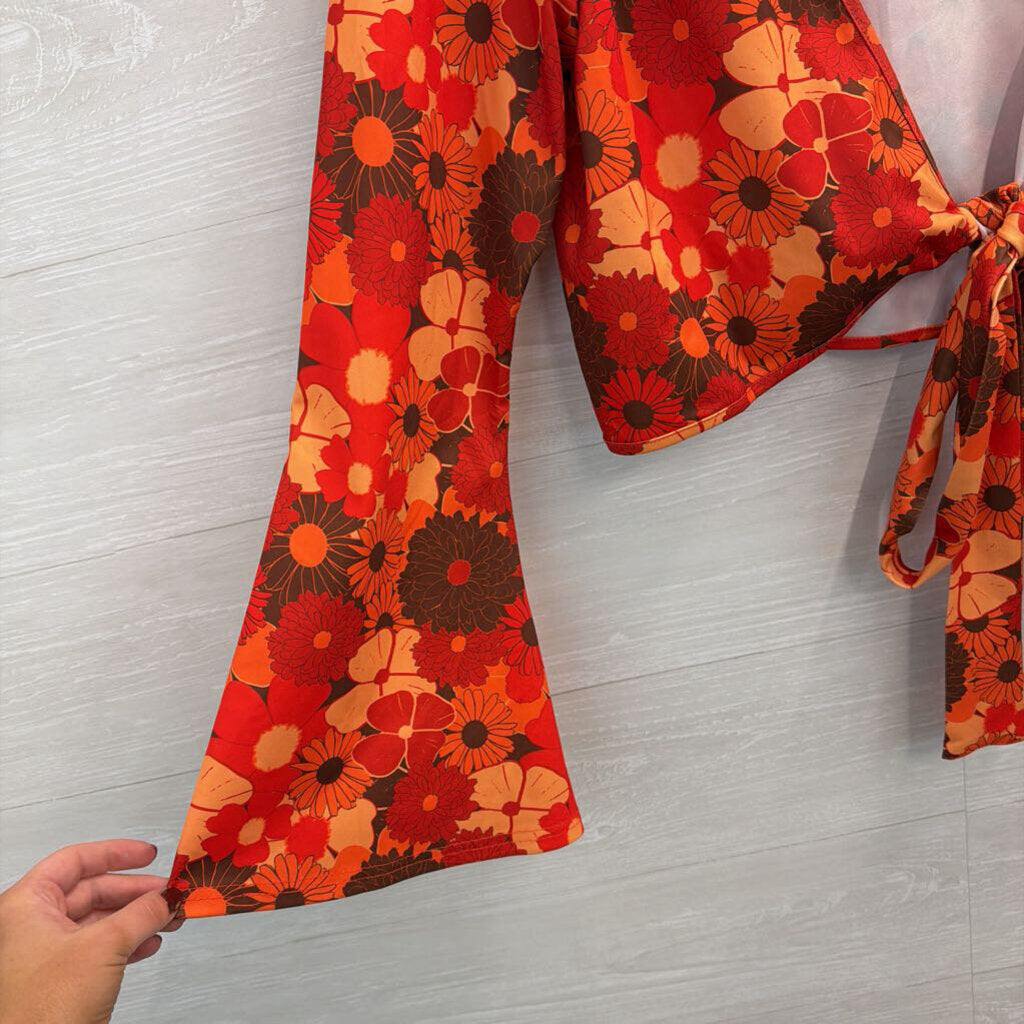 Red/ Orange Retro Flower Print Cropped Long Sleeve Tie Front Top Extra Large