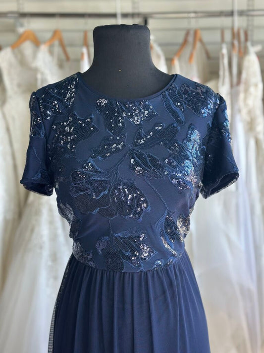 R and M Richards Navy Sequin Short Sleeve Top Long Formal Dress 12 Petite