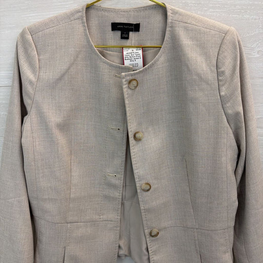 Ann Taylor Grey Button Front Business Jacket 6