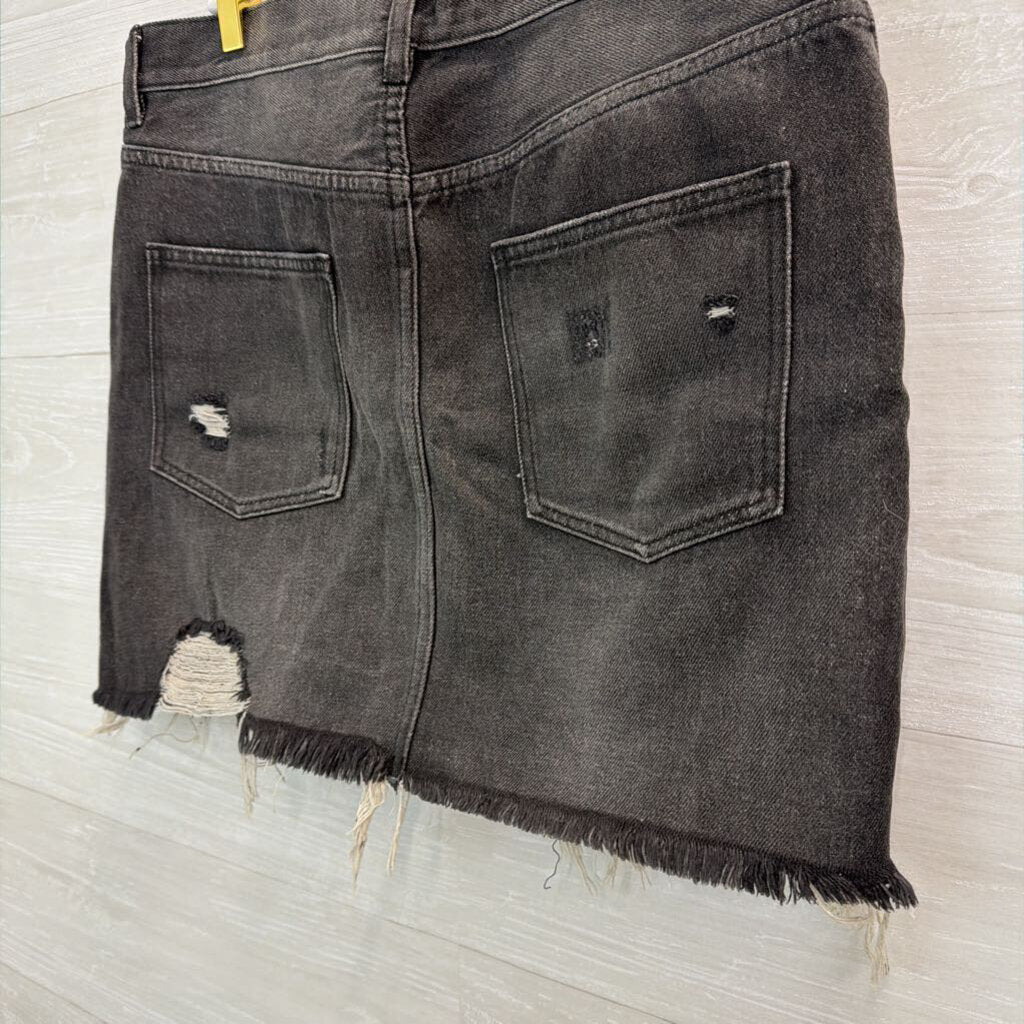 We The Free Black Distressed Denim Mini Skirt 29