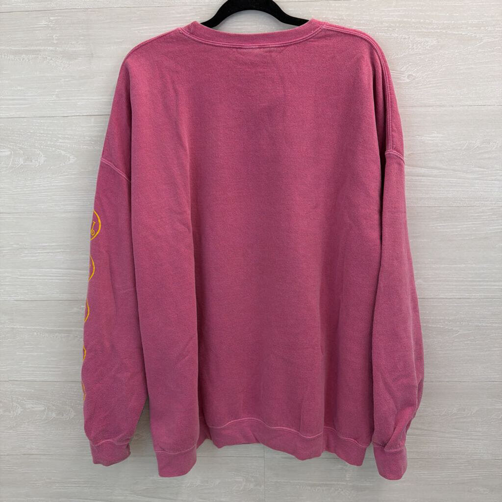 Nirvana Pink/ Multi Long Sleeve Graphic Pullover Large/ Extra Large