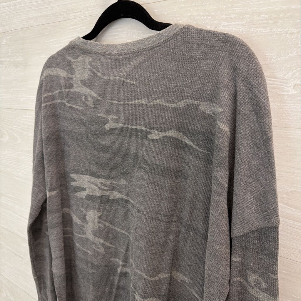 Z Supply Grey Camo Print Long Sleeve Top Medium