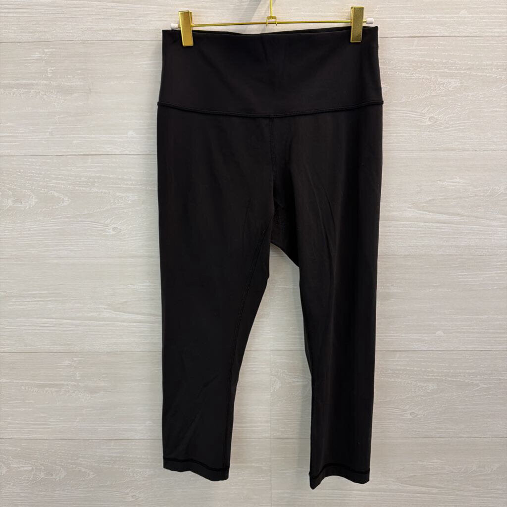 Lululemon Black Cropped Leggings 8